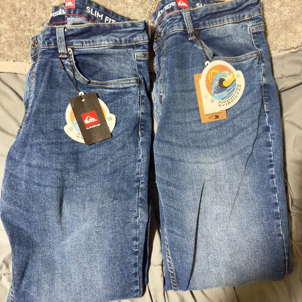 Lot of 2 Men’s Quiksilver Slim Fit Classic Denim Jeans